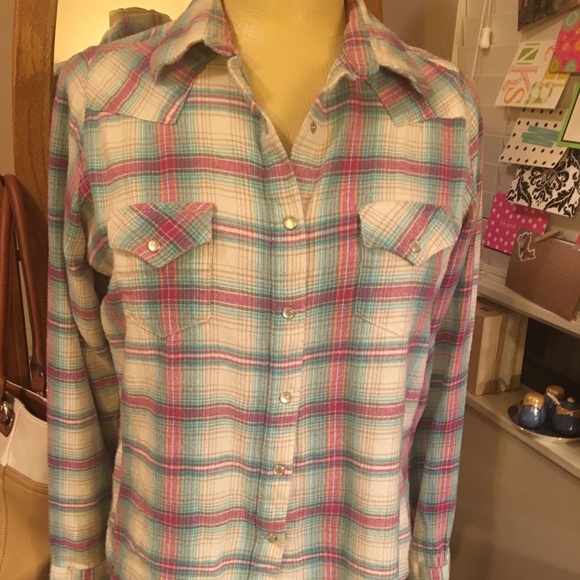 Wrangler Tops - Wrangler Pearl Snap Button Flannel